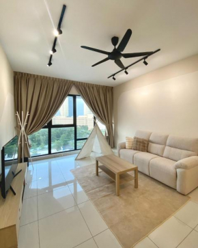 Mosaic Southkey 4BR 14 pax